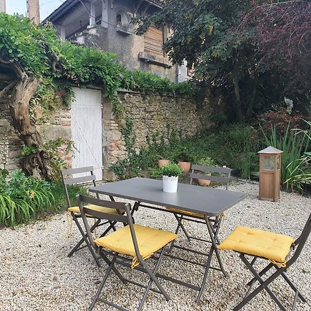 Les 5 Escales Bed & Breakfast Parthenay Eksteriør bilde