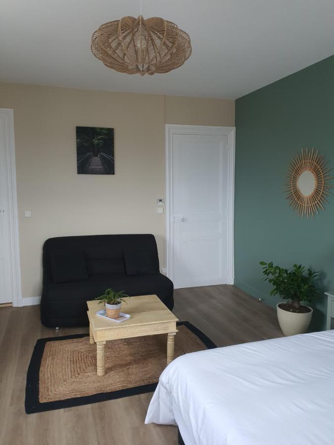 Les 5 Escales Bed & Breakfast Parthenay Eksteriør bilde