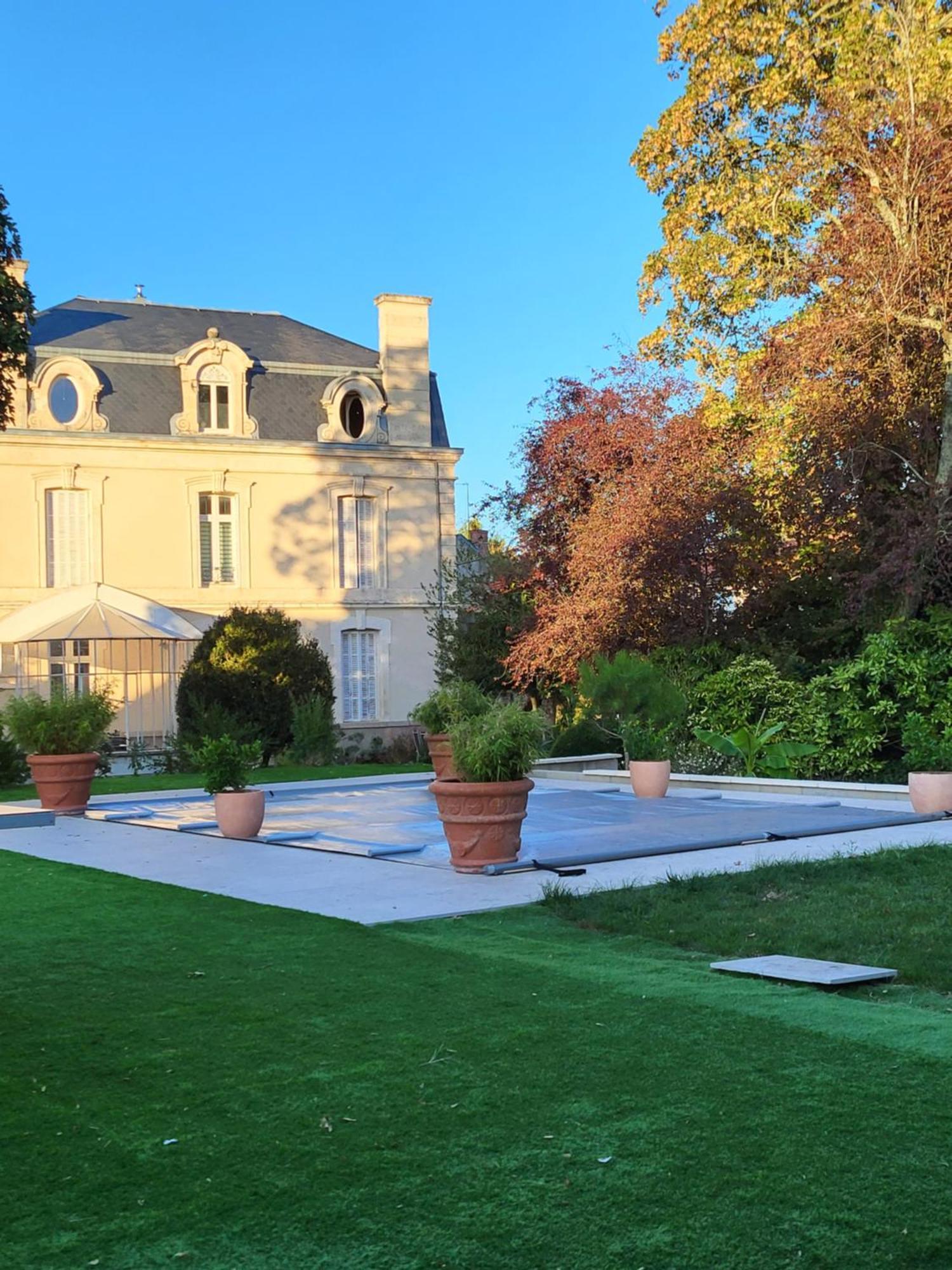 Les 5 Escales Bed & Breakfast Parthenay Eksteriør bilde
