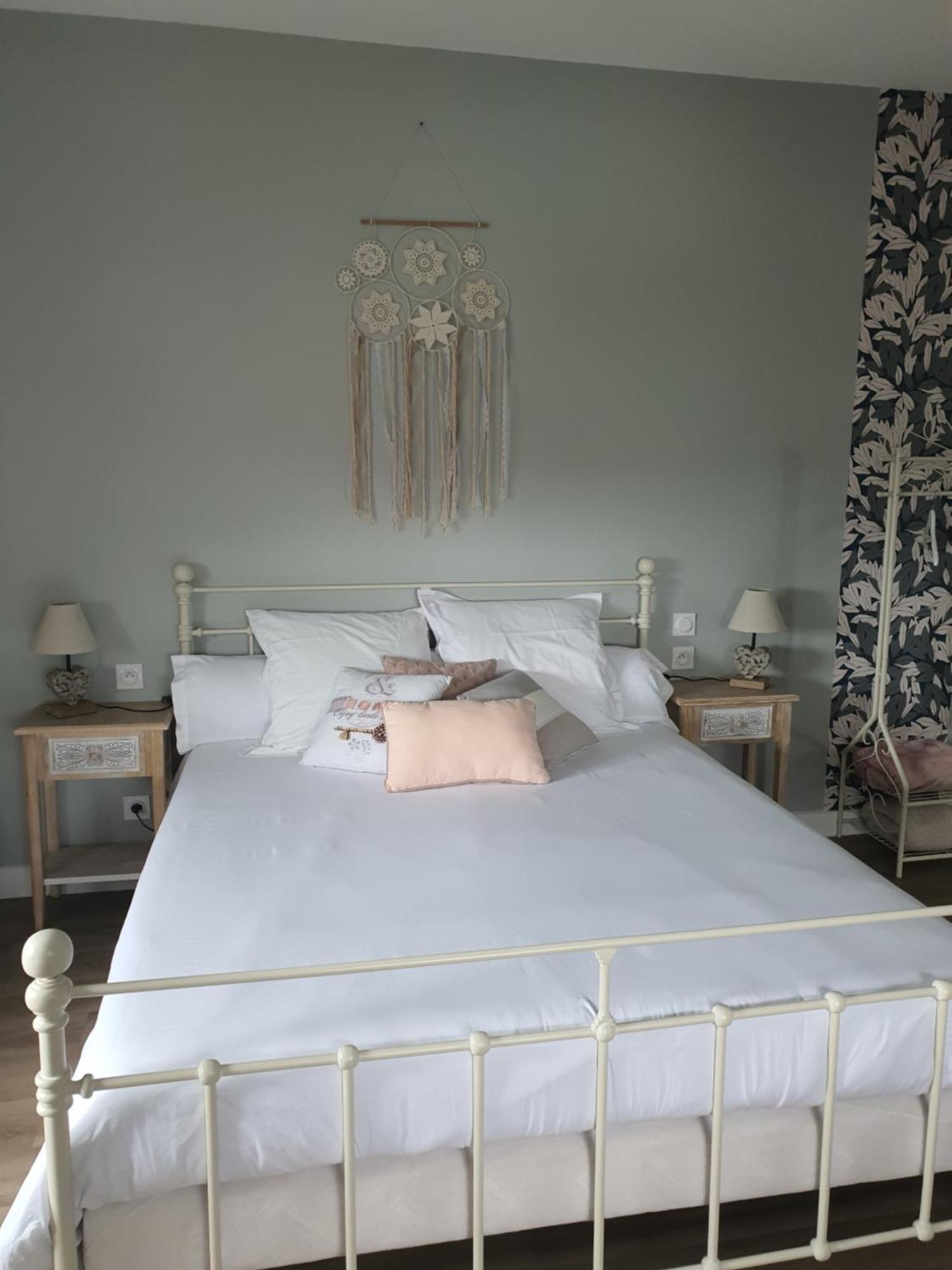 Les 5 Escales Bed & Breakfast Parthenay Eksteriør bilde