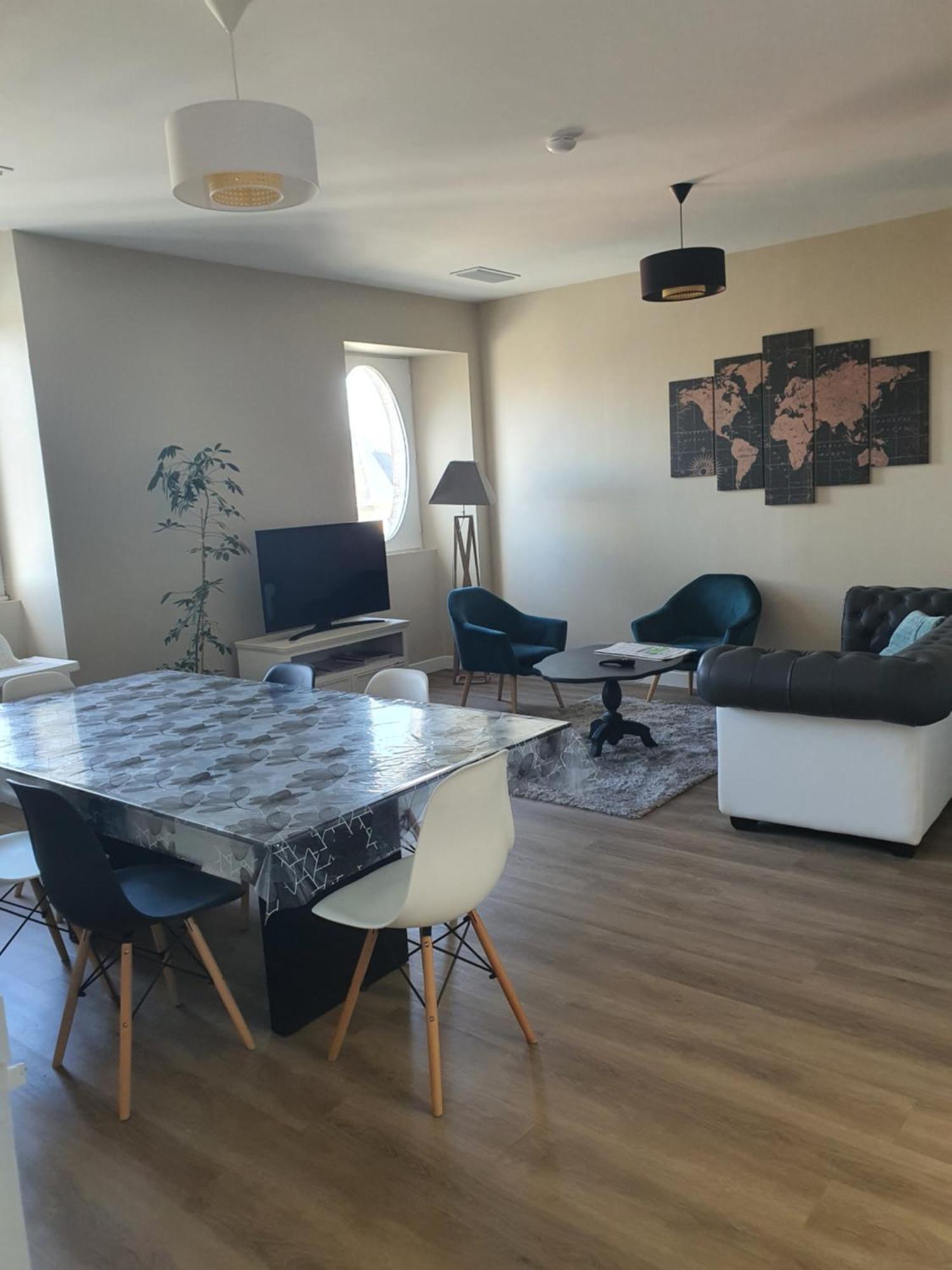 Les 5 Escales Bed & Breakfast Parthenay Eksteriør bilde