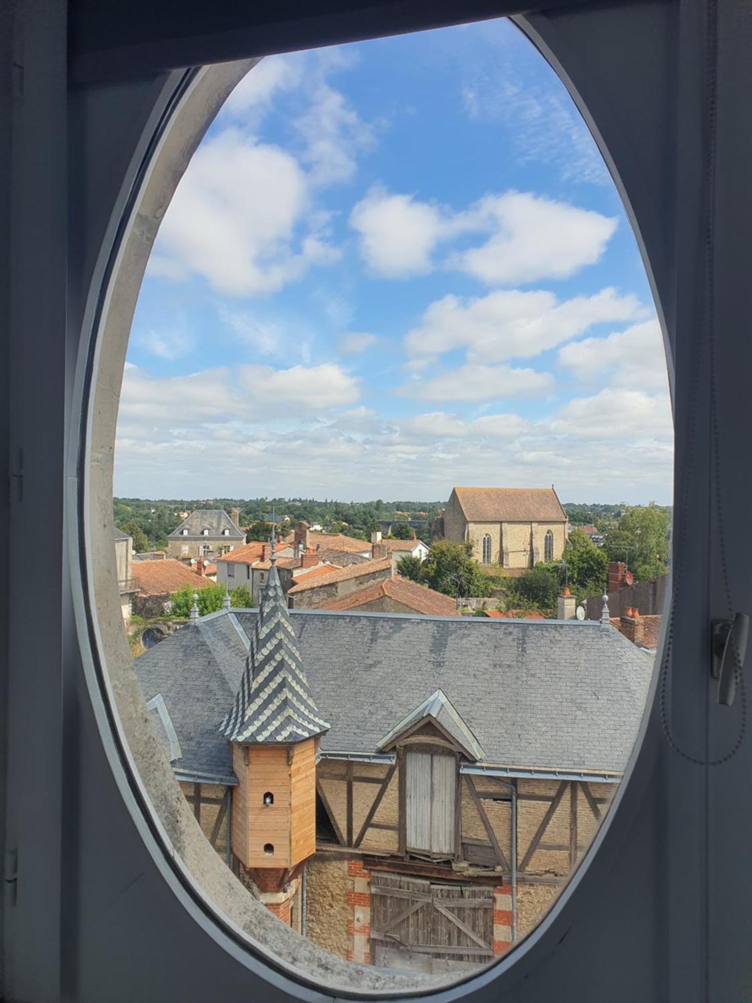 Les 5 Escales Bed & Breakfast Parthenay Rom bilde