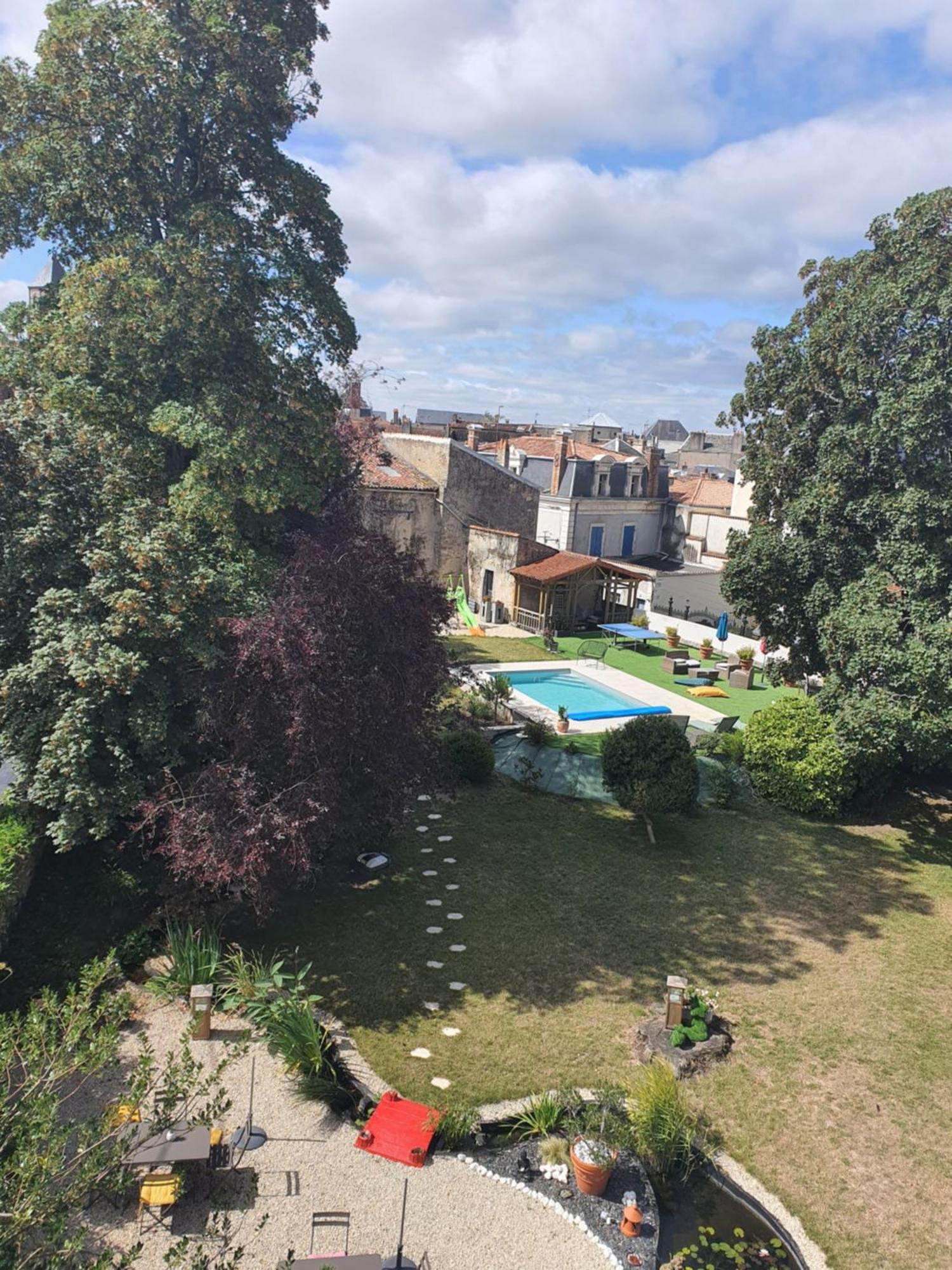 Les 5 Escales Bed & Breakfast Parthenay Rom bilde